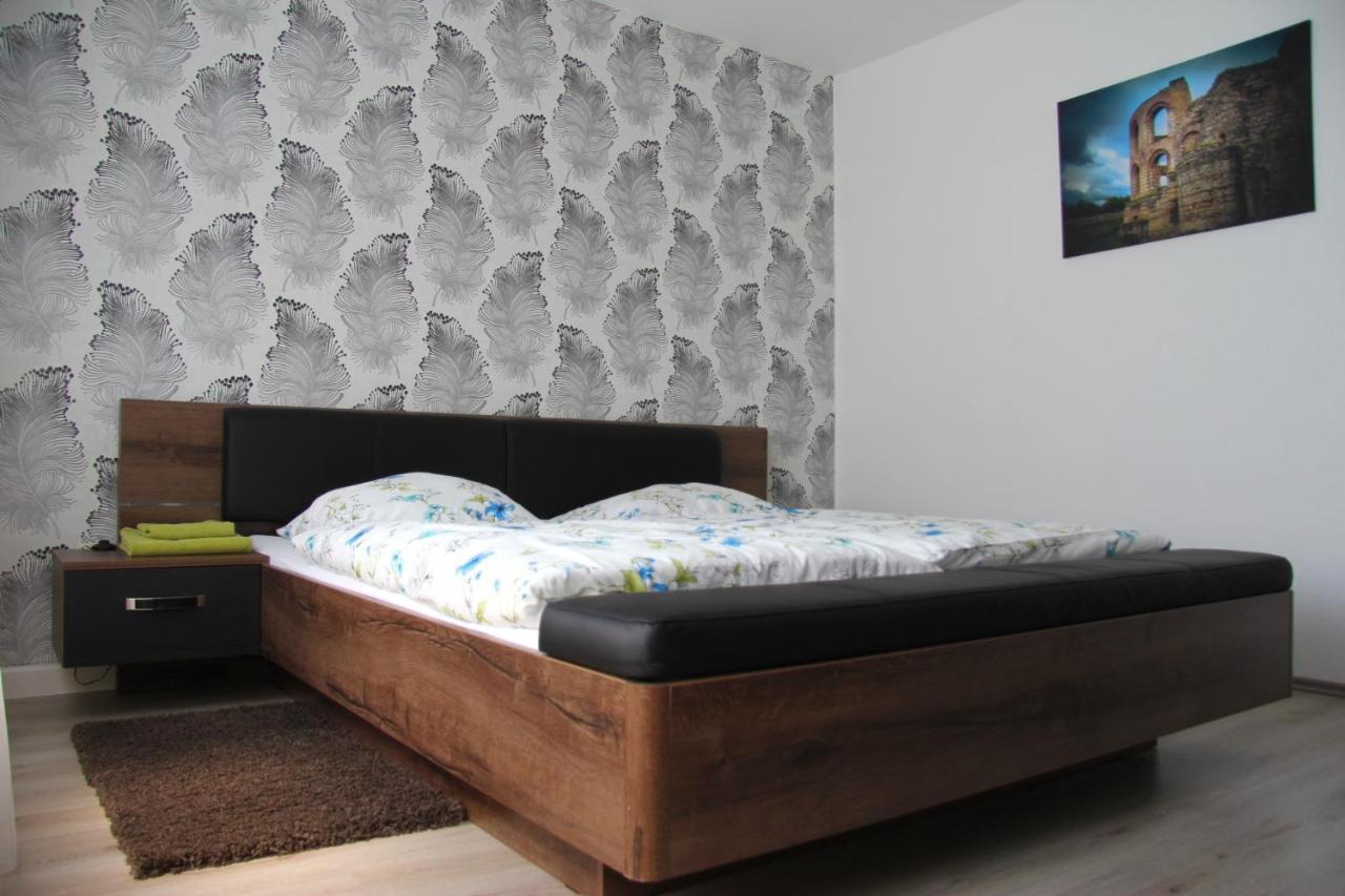 Geraeumige 4 Zimmer Wohnung An Den Kaiserthermen Trier Exterior foto